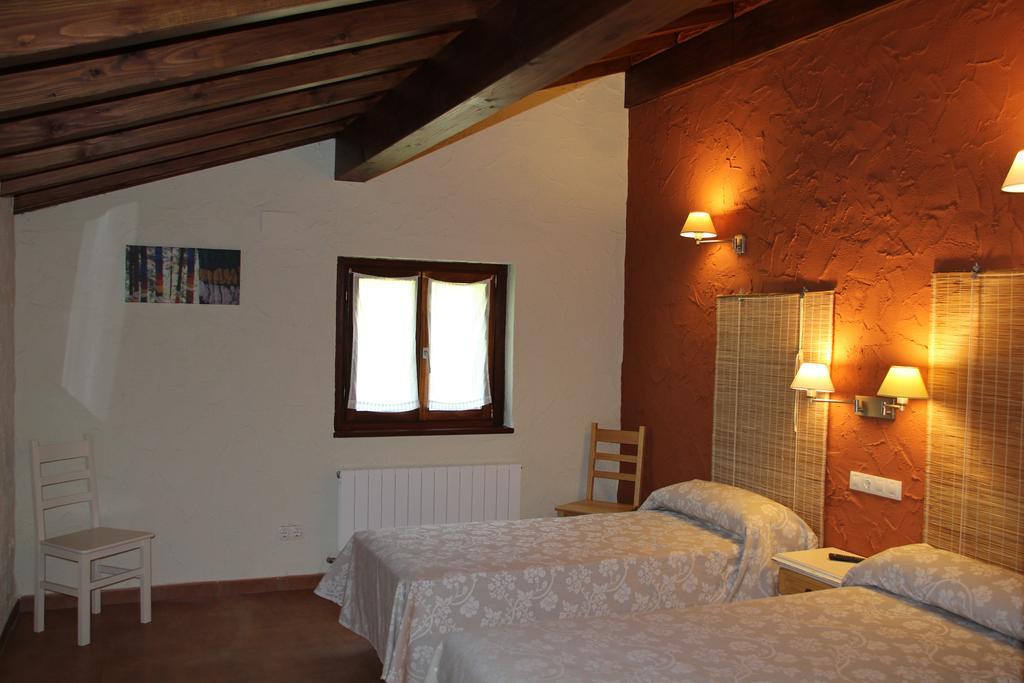 Busturia Ecohotel Rural Angiz الغرفة الصورة